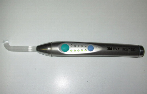 LED光重合器